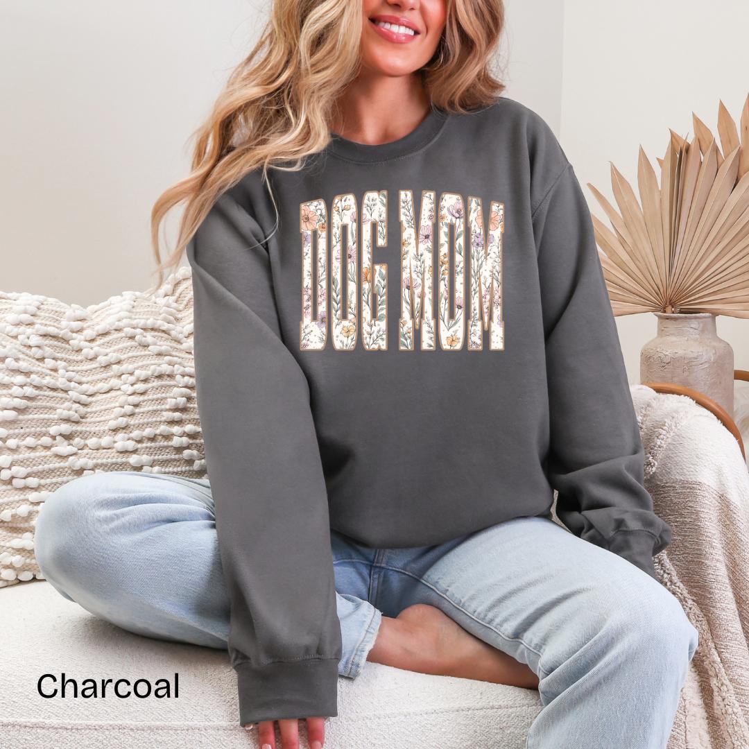 DOG MOM Wildflower Varsity Gildan Crewneck Sweatshirt
